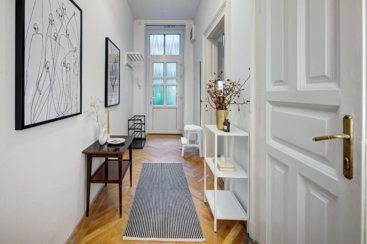 Felsoerdosor Residence Budapest Exterior foto